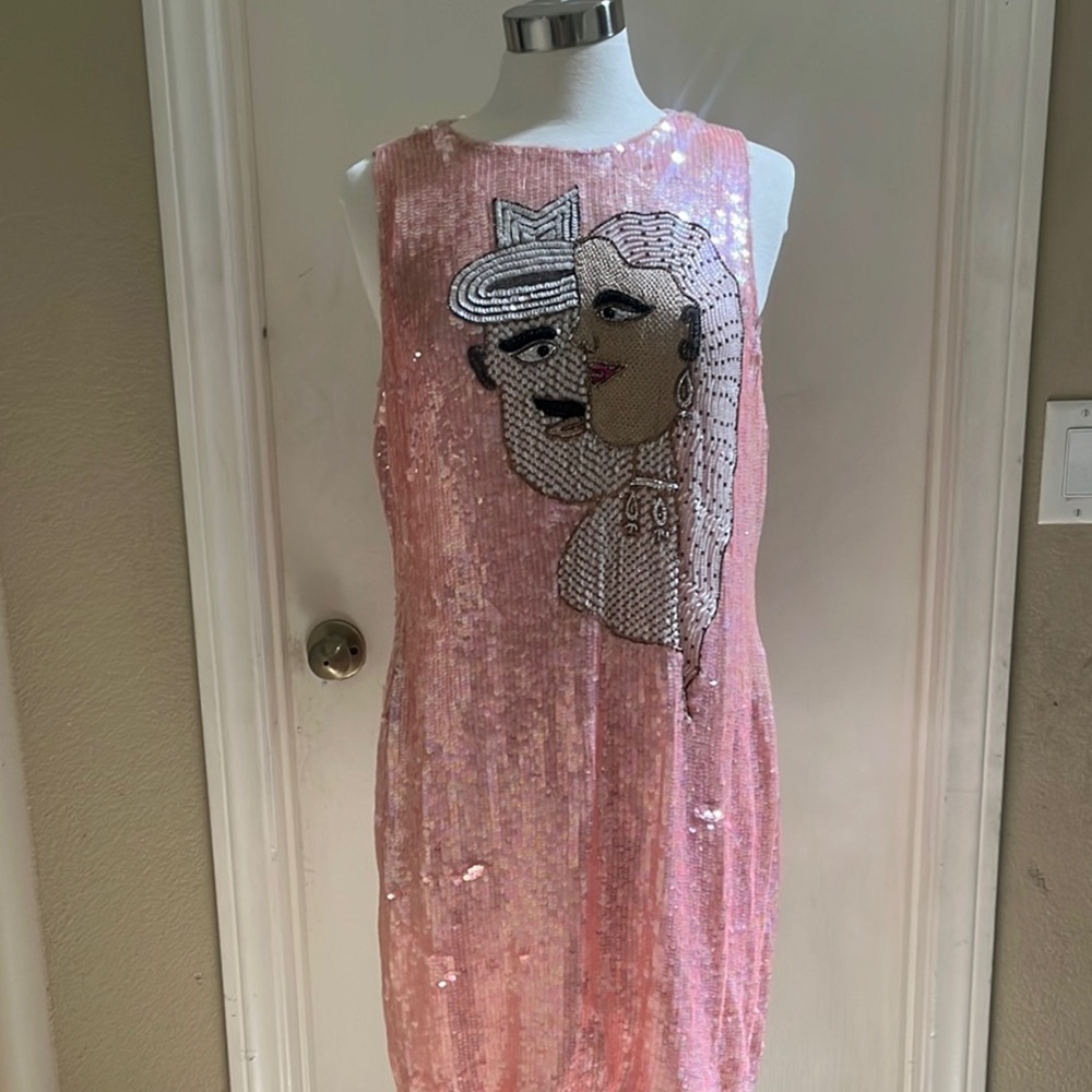 Pink Sequin Cocktial Dress with beaded Detail perfect for Special Occacion